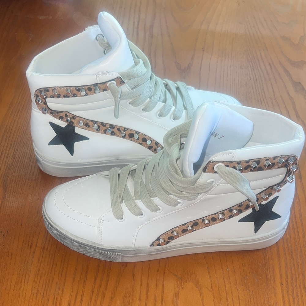 Ccocci size 7 White High-Top Sneakers with Gray Laces - Picture 4 of 7